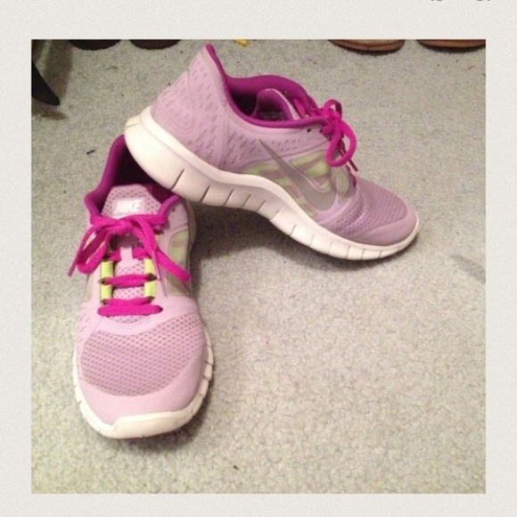 Nike Free Run 3. For @atlittlelamb