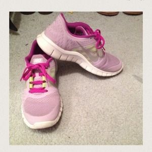 Nike Free Run 3. For @atlittlelamb