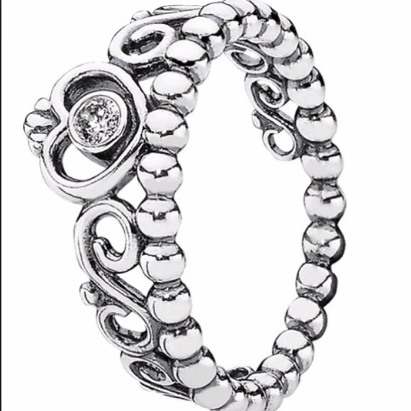 Pandora Princess Ring w/ box