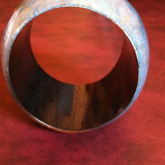 Bangle - Picture 2 of 3