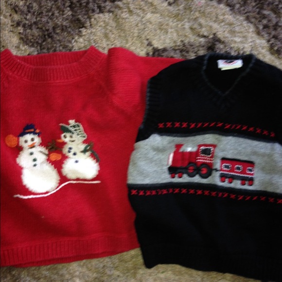 ⛄️🎉2T winter sweater and vest