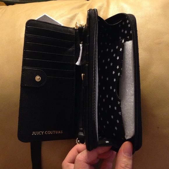 SOLD Juicy Wallet with crossbody strap - Picture 4 of 4