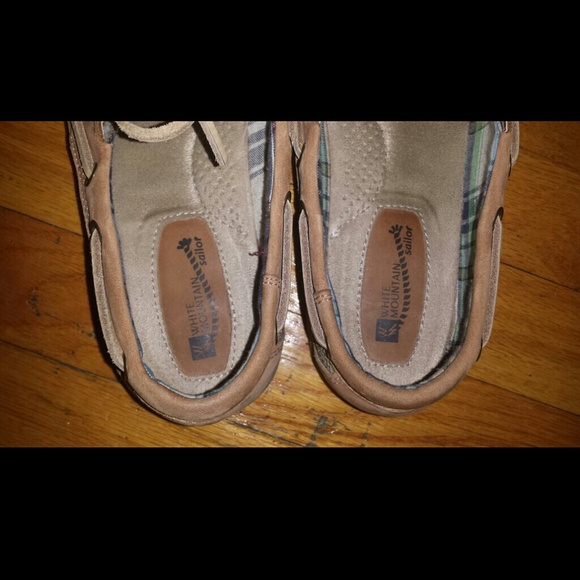 Sailar Shoes - Picture 2 of 3