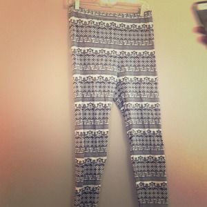 Tribal Print Leggings
