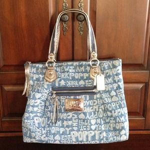 HOLD FOR @Astraea:  Coach "Poppy" zip top tote.