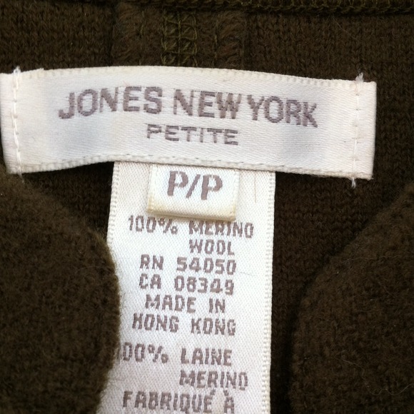 Woolen jacket - Picture 3 of 3