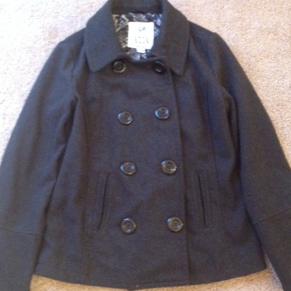 Comfy dark grey coat.