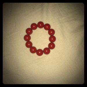 Cute red beads stretch bracelet