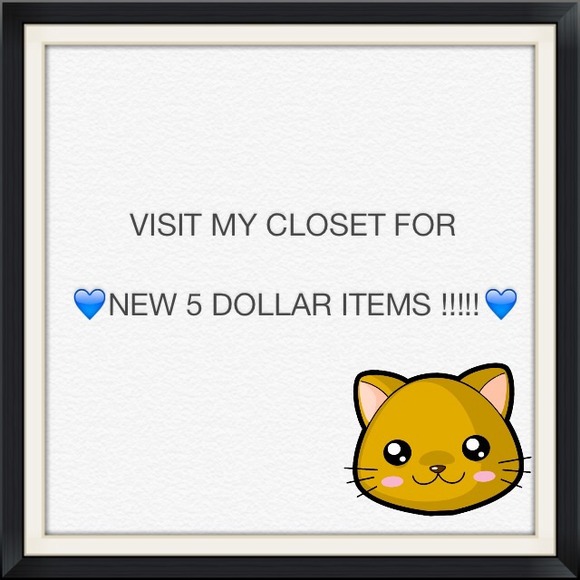5 dollar sweaters And jackets !!! 😮😮