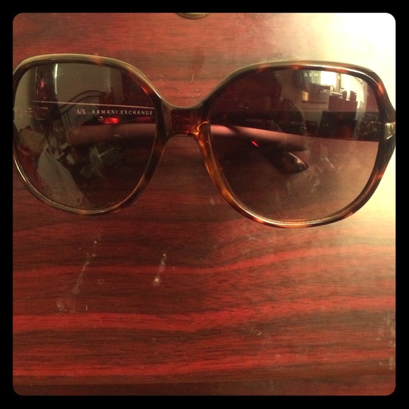 Sunglass
