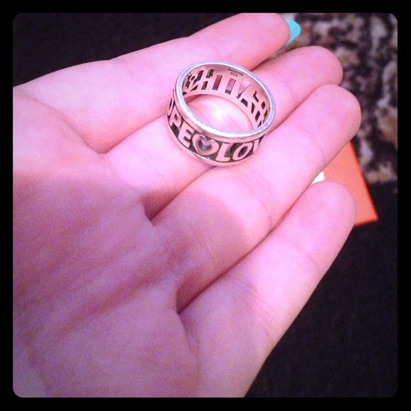 James Avery