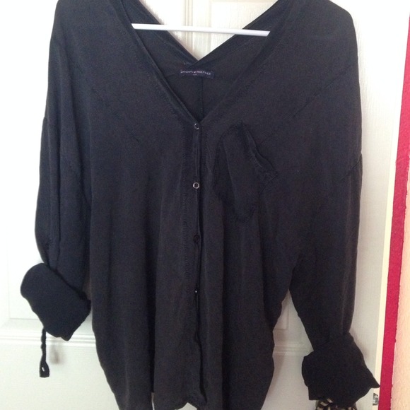Brandy Melville long sleeve ❤️