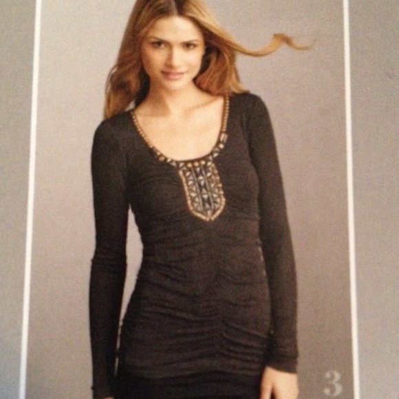 ❌SOLD❌CAbi Antoinette Tee