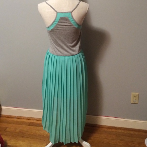 Leo Meets Virgo - Hi-Low Dress - Size Small - Picture 2 of 2