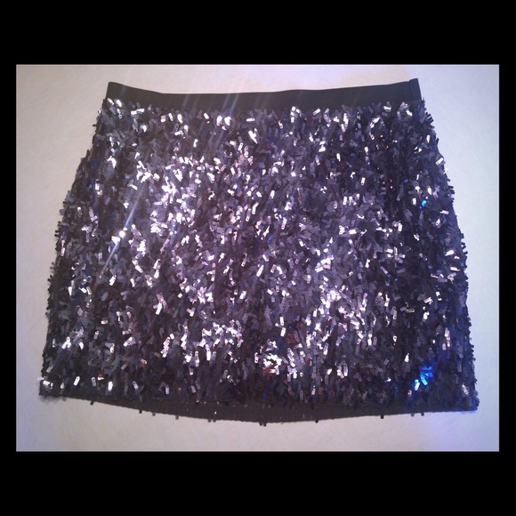 Dressy Express Sequin Skirt - Picture 1 of 4