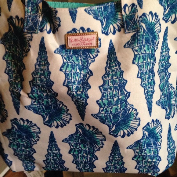 Lilly Pulitzer for Estée Lauder tote**BUNDLED