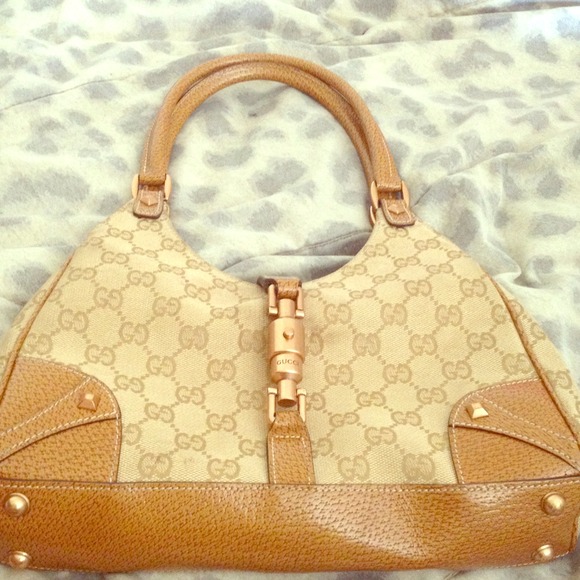 Gucci purse authentic