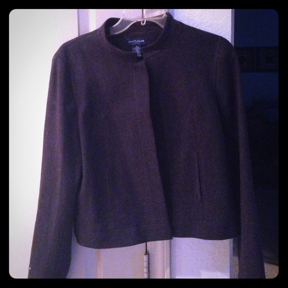 Wool short jacket - Picture 1 of 1