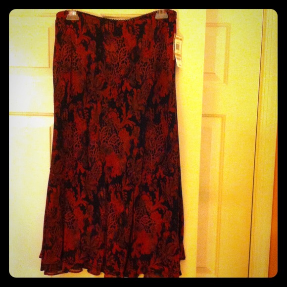 Beautiful skirt for any season!