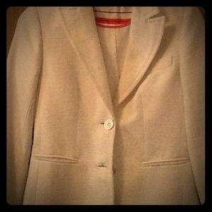 Off white with 2 button 3 pocket