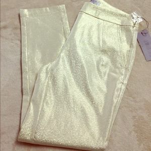 Jennifer Lopez gold glitter capris