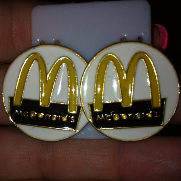 Mcdonalds earrings rare one of a kind - Picture 2 of 4