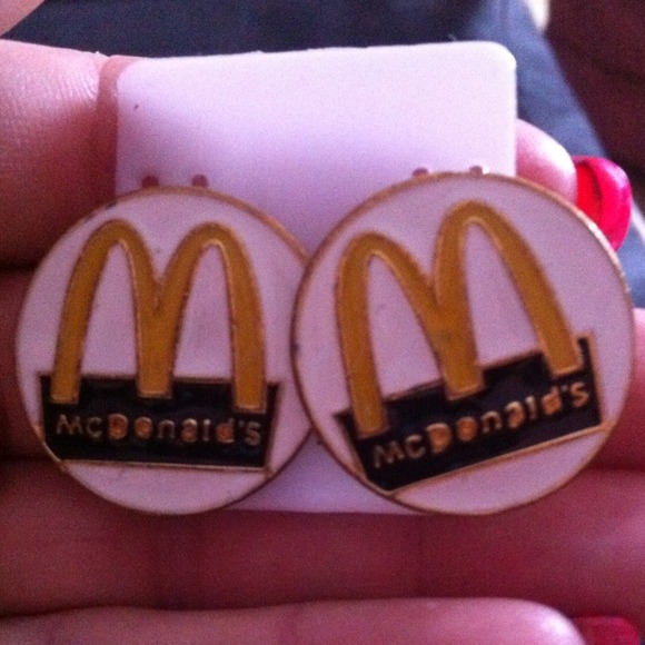 Mcdonalds earrings rare one of a kind - Picture 3 of 4