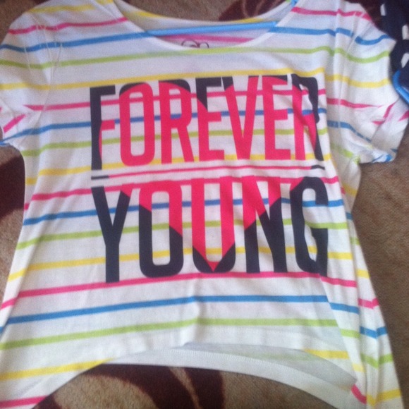 Stripped graphic tee