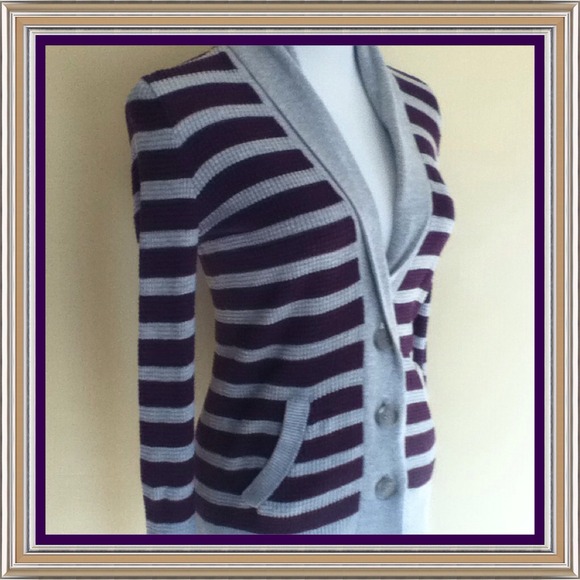 🚫Sold in Bundle🚫Purple & Gray Striped Cardigan