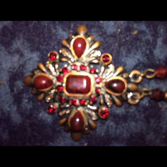 Necklace - Picture 3 of 3