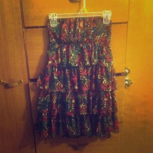 Multi colored strapless dress