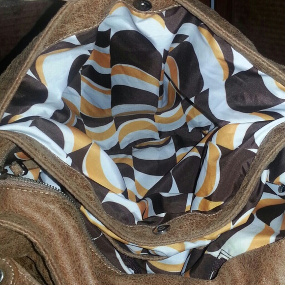 GUESS handbag - Picture 4 of 4