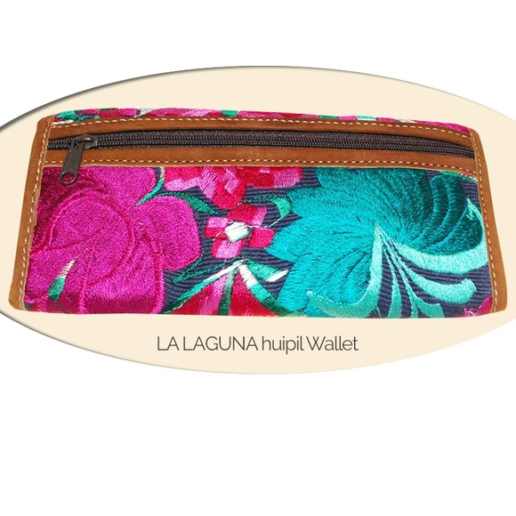 LA LAGUNA huipil Wallet - Picture 1 of 1