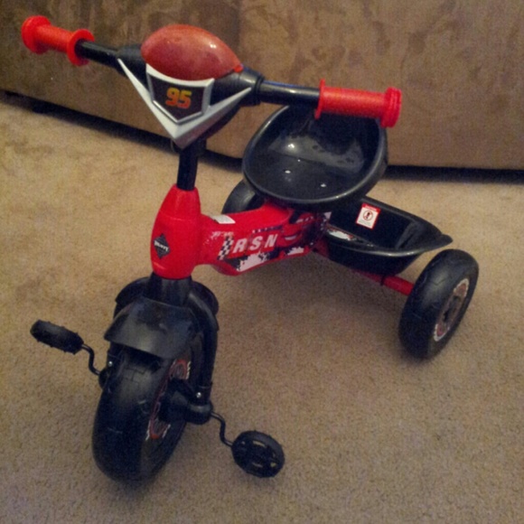 ****SOLD*****Lighting McQueen Tricycle