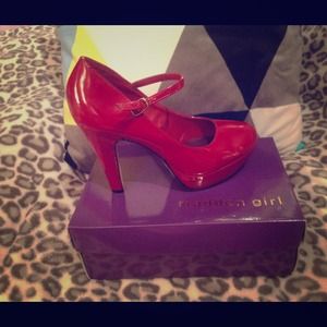 Steve Madden Red Heels