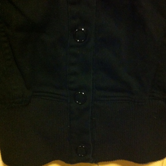 Short black jacket - Picture 4 of 4