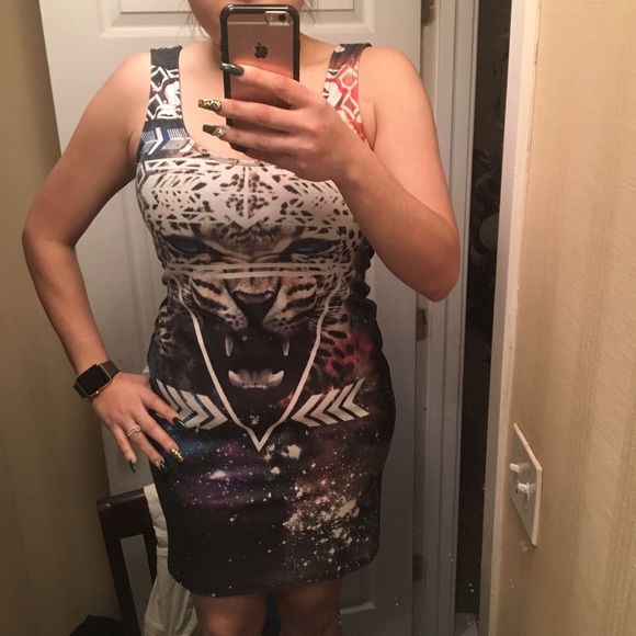 Galaxy tiger dress - Picture 3 of 4