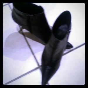 Casual boots  in good condition!