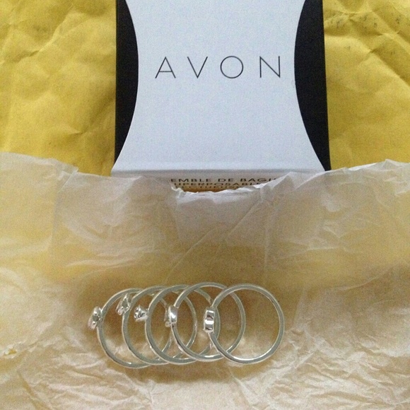 Avon stackable ring - Picture 2 of 2