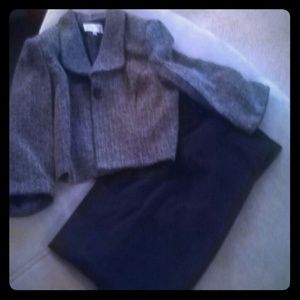 Sold!!! Jones New York stretch slacks and jacket!
