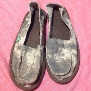 Sanuk tie dye shoe women's