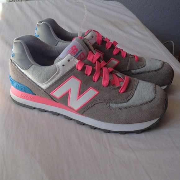 New Balance Shoes - 💥ON HOLD FOR BRIEENICOLE 💥