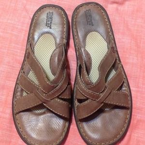 Born brown leather slide sandal