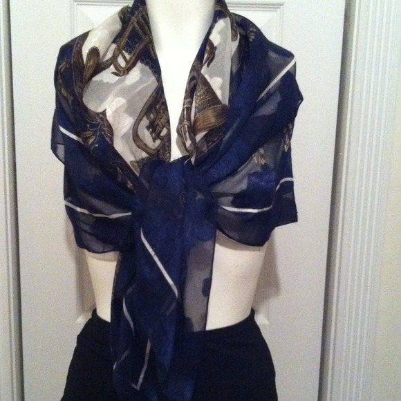 Accessories - Blue sheer square Scarf