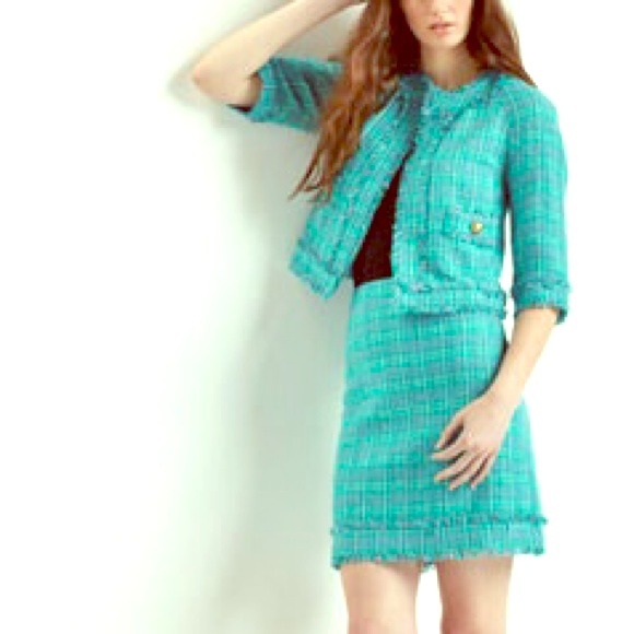 laundry by Shelli Segal Jackets & Blazers - ❗️REDUCED❗️Fringe-Trim Cropped Tweed Jacket