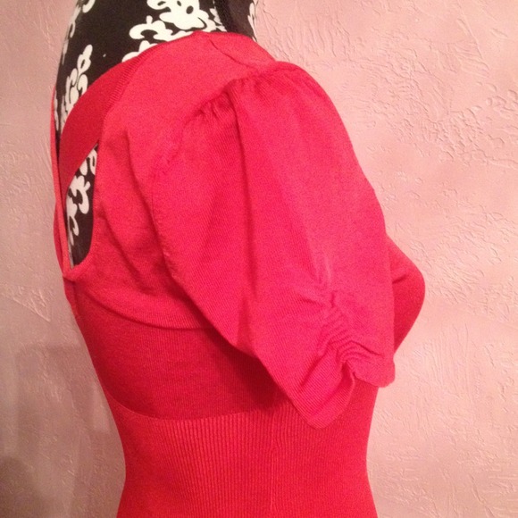 BUNDELED BeBe Red Shirt 🎉🎉Host Pick🎉🎉2/26 - Picture 2 of 4