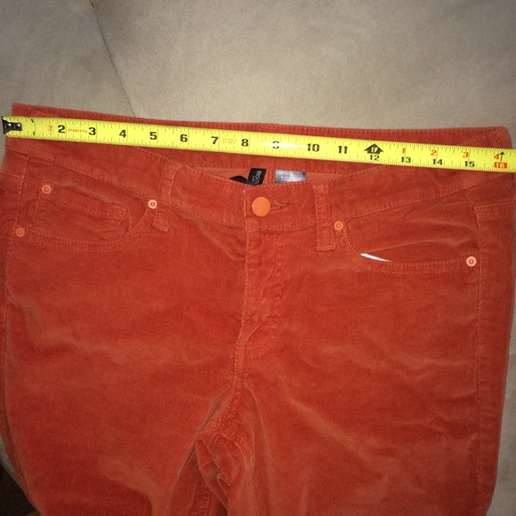 Bisou Bisou sienna color cords - Picture 3 of 3