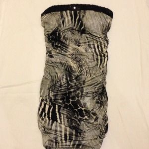 Animal print bodycon dress 🐅