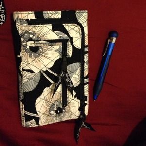 Authentic Vera Bradley Envelope Wallet Black/Nude