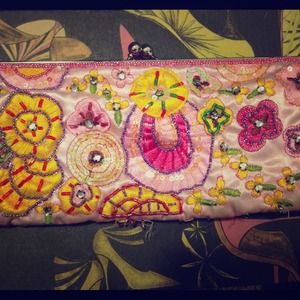 New York & Co clutch